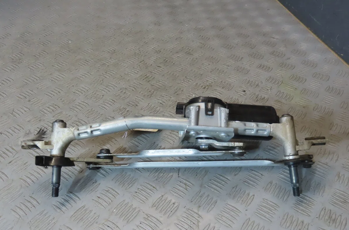 Moteur essuie-glace avant KIA PICANTO occasion