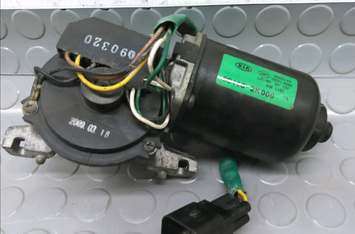 Moteur essuie-glace avant KIA SOUL I 2009 occasion