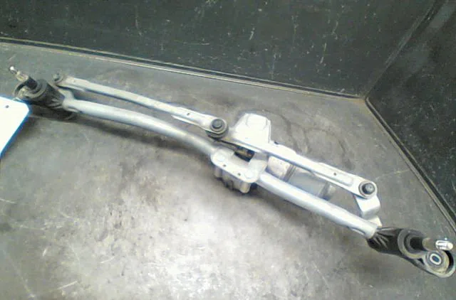 Moteur essuie-glace avant MAZDA 3 2004 occasion