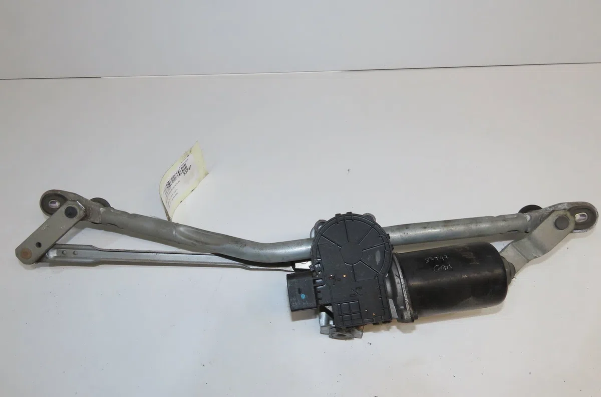 Moteur essuie-glace avant Mazda 3 (BK) 1.6 di turbo (2004-2009) occasion