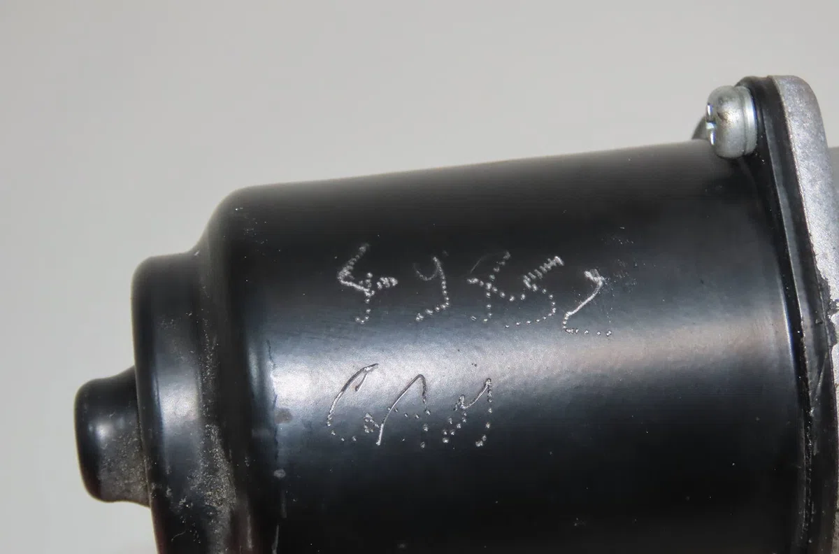 Moteur essuie-glace avant Mazda 3 (BL) 1.6 mz-cd (bl14) (2008-2013) occasion