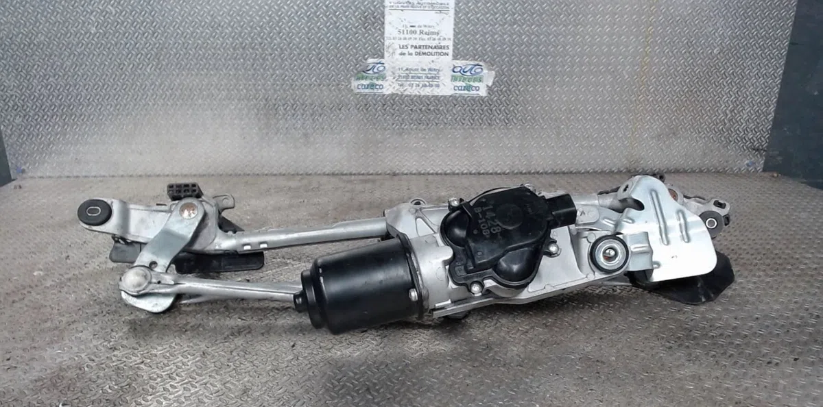 Moteur essuie-glace avant Mazda 3 (BL) 1.6 mzr cd (bl14) (2010-2013) occasion