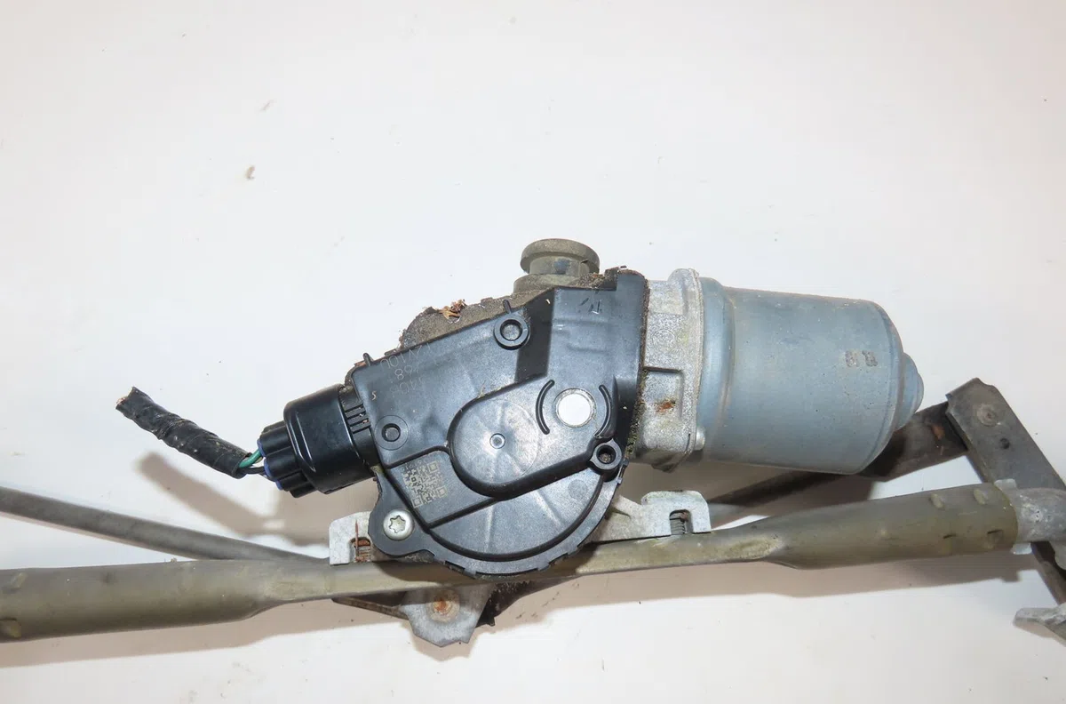 Moteur essuie-glace avant Mazda 6 Break (GJ, GL) 2.0 (gjefw) (2013) occasion