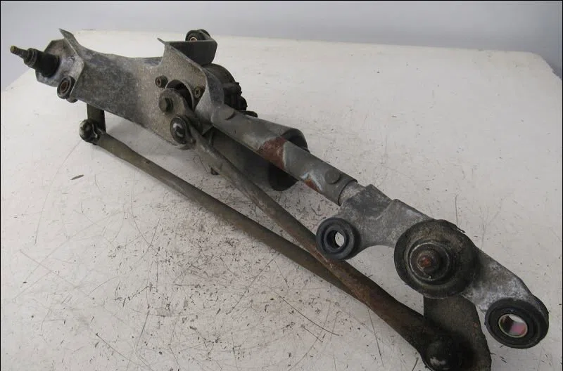 Moteur essuie-glace avant Mazda PREMACY (CP) 2.0 td (2000-2005) occasion