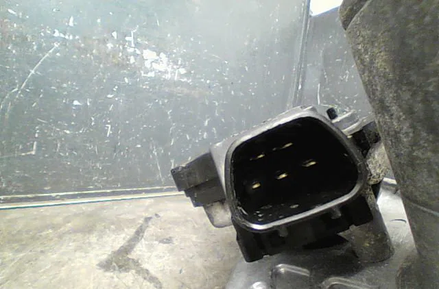 Moteur essuie-glace avant MAZDA PREMACY Phase 1 07-1999--06-2005 occasion