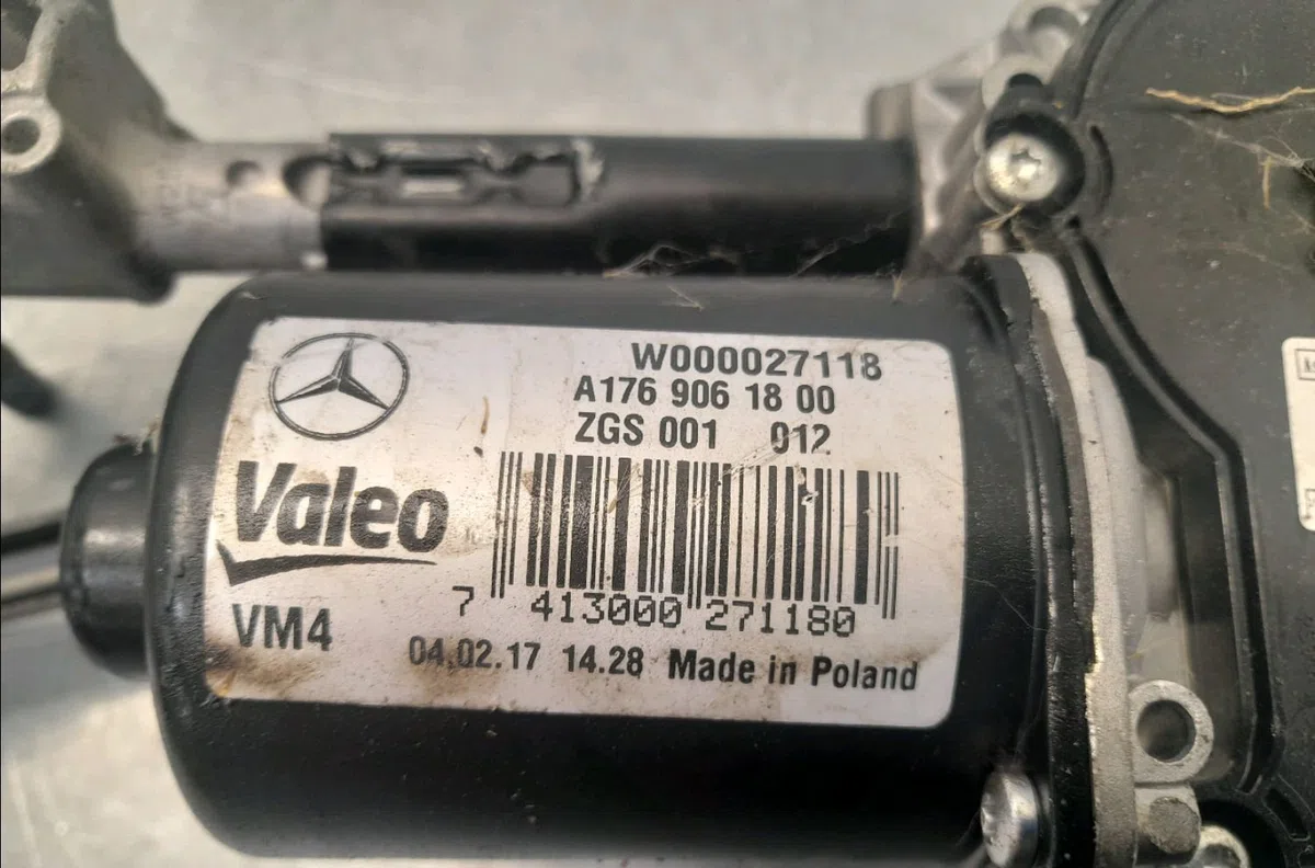 Moteur essuie-glace avant Mercedes-benz CLASSE A (W176) A 200 cdi - d 4-matic (176.002) (2014-2018) occasion