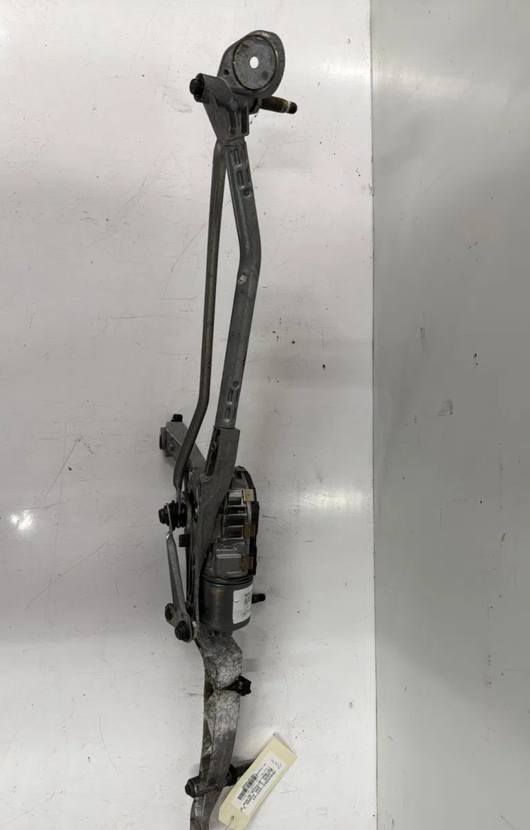Moteur essuie-glace avant Mercedes-benz CLASSE C (W204) C 220 cdi (204.002) (2008-2014) 4 portes occasion