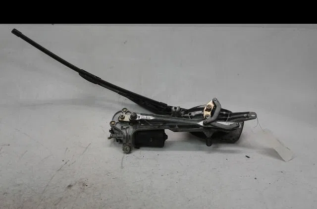 Moteur essuie-glace avant Mercedes-benz CLASSE E (W210) E 240 (210.061) (1997-2000) occasion
