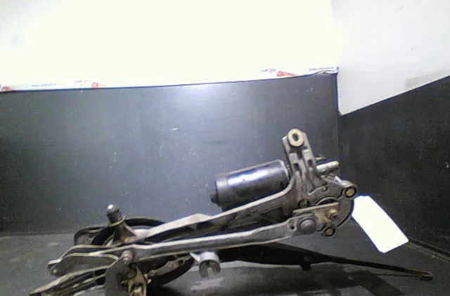 Moteur essuie-glace avant Mercedes-benz CLASSE E (W210) E 290 turbo-d (210.017) (1996-1999) occasion