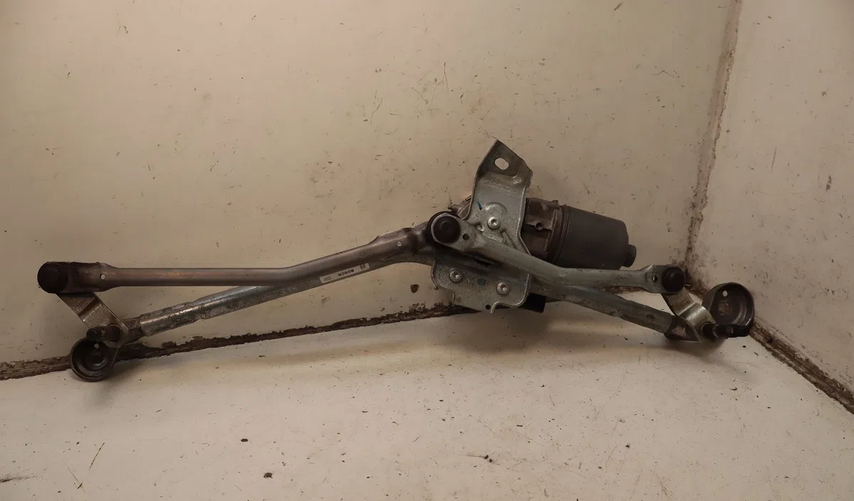 Moteur essuie-glace avant Mercedes-benz CLASSE GLK (X204) 220 cdi 4-matic (204.984, 204.997) (2008-2015) occasion