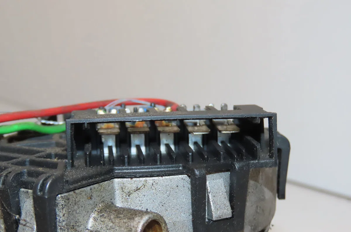 Moteur essuie-glace avant Mercedes-benz CLK (C208) Clk 230 kompressor (208.347) (1997-2000) occasion