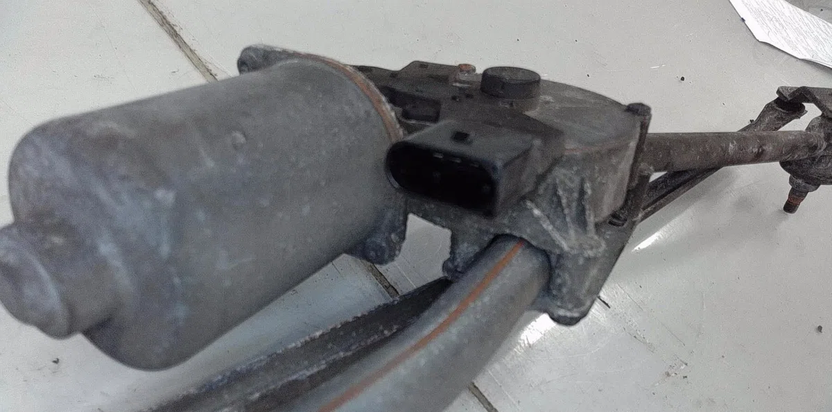 Moteur essuie-glace avant Mercedes-benz SPRINTER 3,5-t Camionnette (B906) 316 cdi (906.631, 906.633, 906.635, 906.637) (
