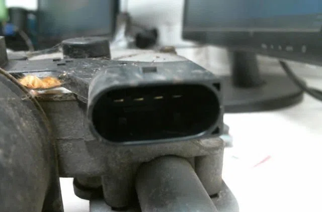 Moteur essuie-glace avant Mercedes-benz VIANO (W639) Cdi 2.2 (639.711, 639.713, 639.811, 639.813, 639.815) (2003) occasi