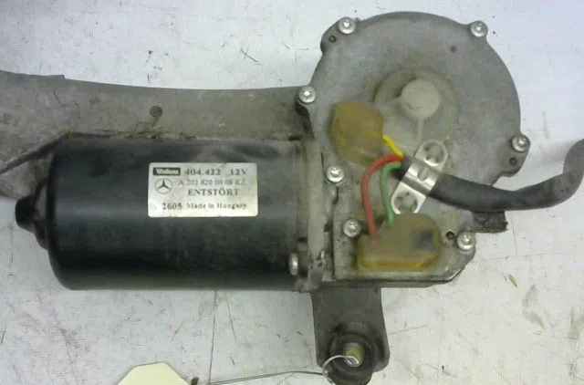 Moteur essuie-glace avant MERCEDES C220 occasion