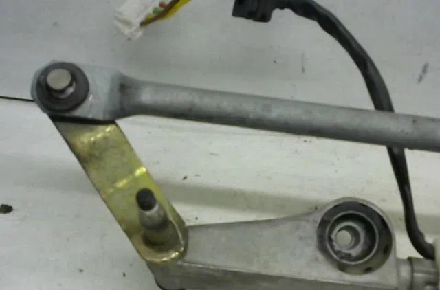 Moteur essuie-glace avant MERCEDES CLASSE C occasion