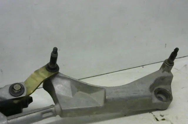 Moteur essuie-glace avant MERCEDES CLASSE C occasion
