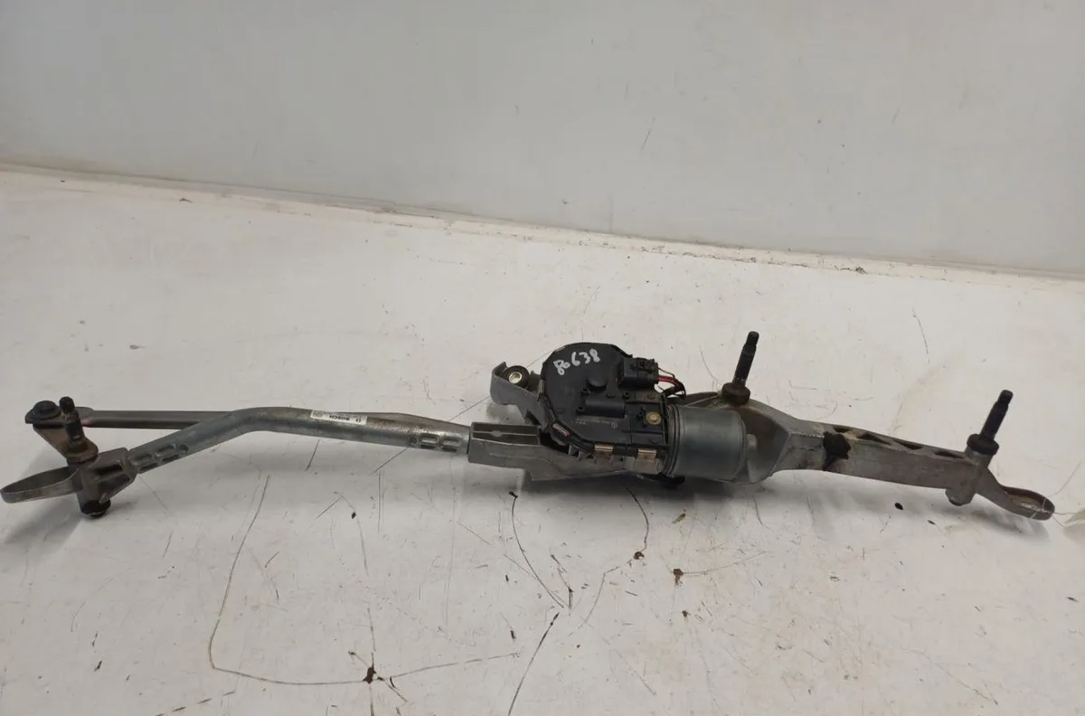 Moteur essuie-glace avant MERCEDES CLASSE E 207 PHASE 1 COUPE occasion