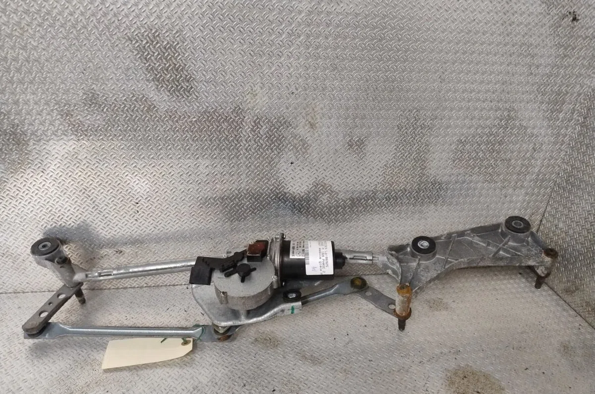 Moteur essuie-glace avant MERCEDES CLASSE M 164  CLASSE M 164 PHASE 2 occasion