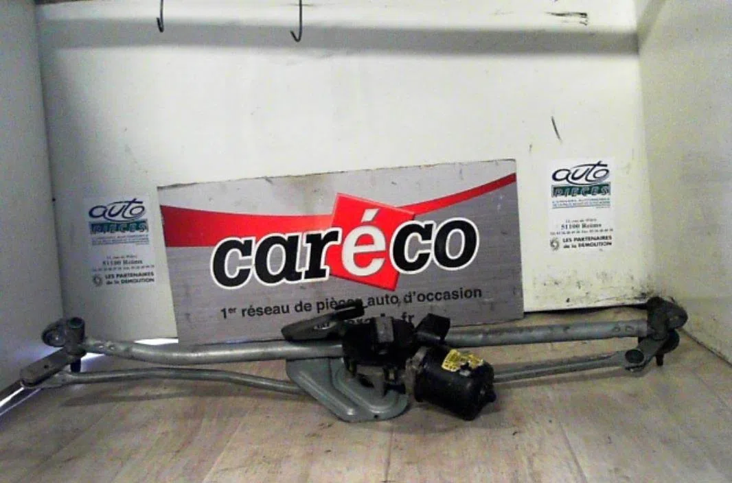 Moteur essuie-glace avant MINI MINI 2 R56  MINI 2 R56 PHASE 1 occasion