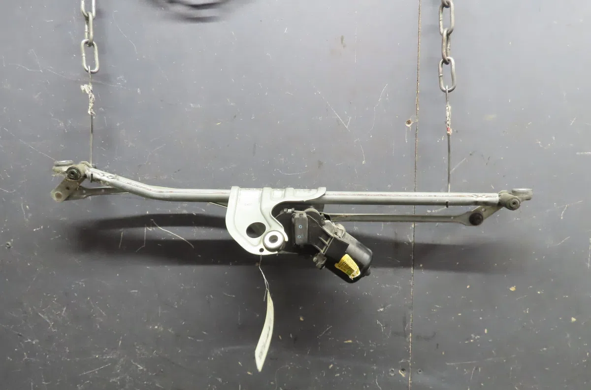 Moteur essuie-glace avant Mini MINI CLUBMAN (R55) One d (2010-2014) occasion