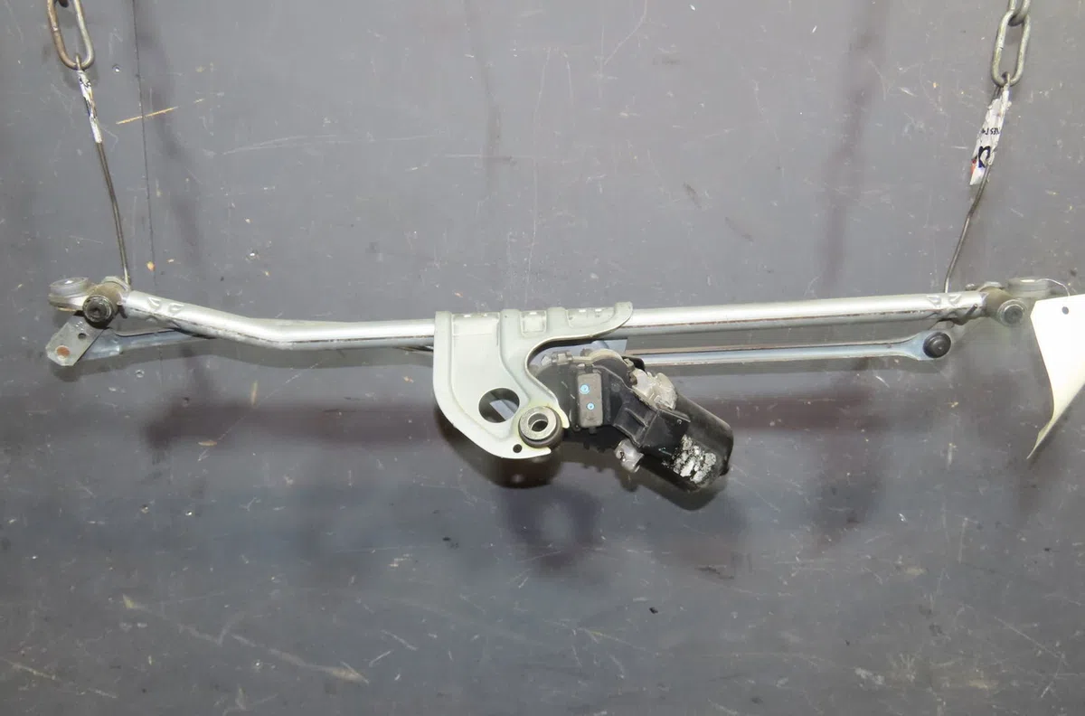 Moteur essuie-glace avant Mini MINI (R56) One (2009-2010) occasion