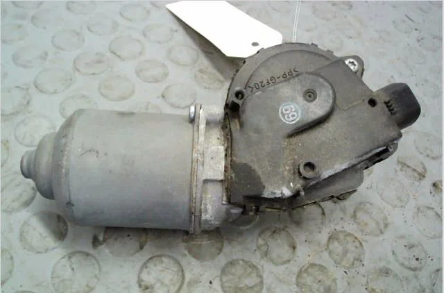 Moteur essuie-glace avant Mitsubishi COLT VI (Z3_A, Z2_A) 1.3 (z21a) (2004-2012) occasion