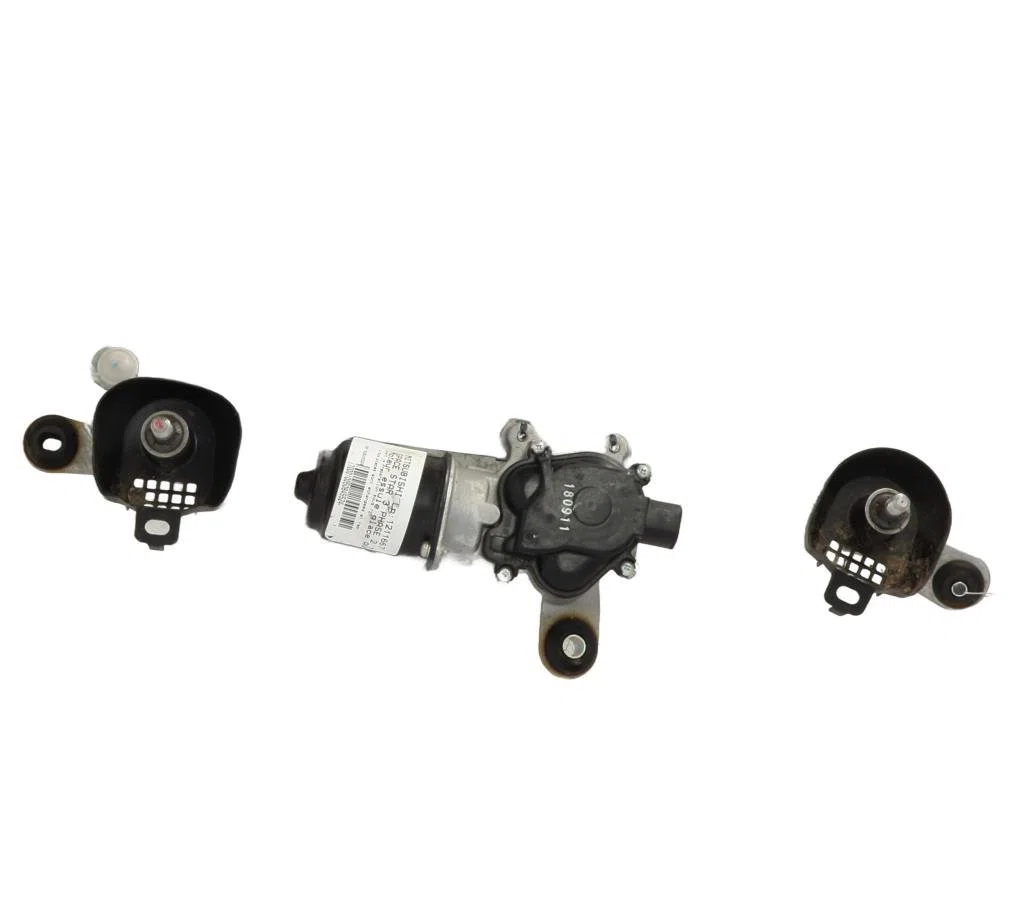 Moteur essuie-glace avant Mitsubishi MIRAGE - SPACE STAR VI 3-5 portes (A0_A) 1.2 (a03a) (2012) 5 portes occasion
