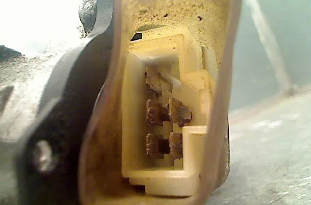 Moteur essuie-glace avant NISSAN ALMERA 1996 occasion