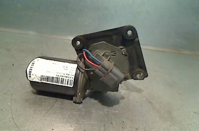 Moteur essuie-glace avant NISSAN MICRA 2000 occasion