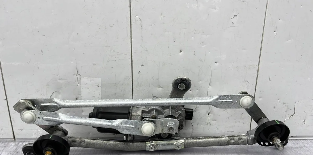 Moteur essuie-glace avant NISSAN MICRA 4 PHASE 1 occasion