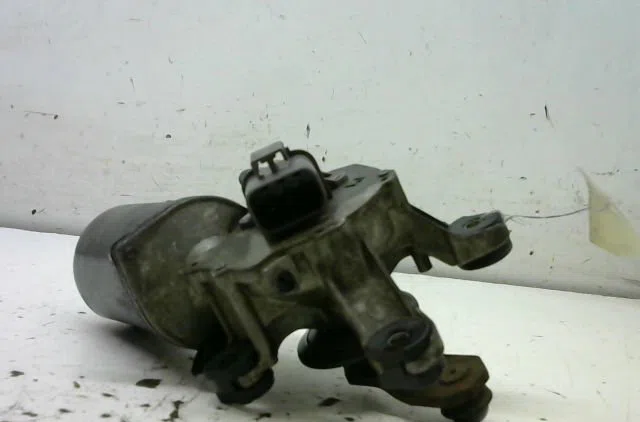 Moteur essuie-glace avant Nissan MICRA II (K11) 1.0 i 16v (1992-2000) occasion