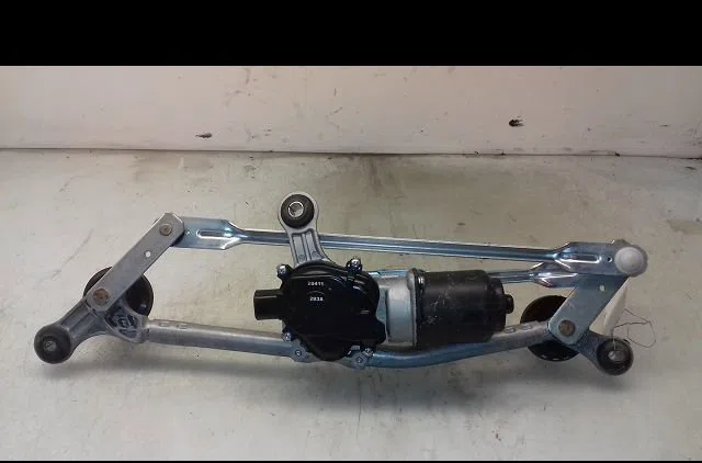 Moteur essuie-glace avant Nissan MICRA IV (K13K) 1.2 (2010-2015) occasion