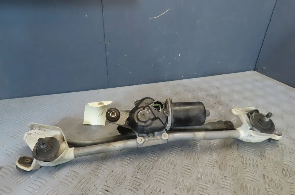 Moteur essuie-glace avant NISSAN MICRA occasion