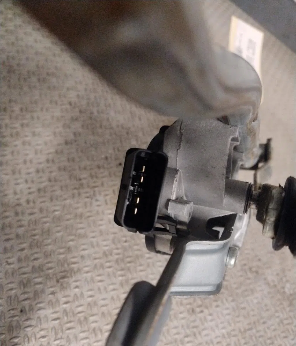 Moteur essuie-glace avant NISSAN NOTE 1  NOTE 1 PHASE 2 occasion