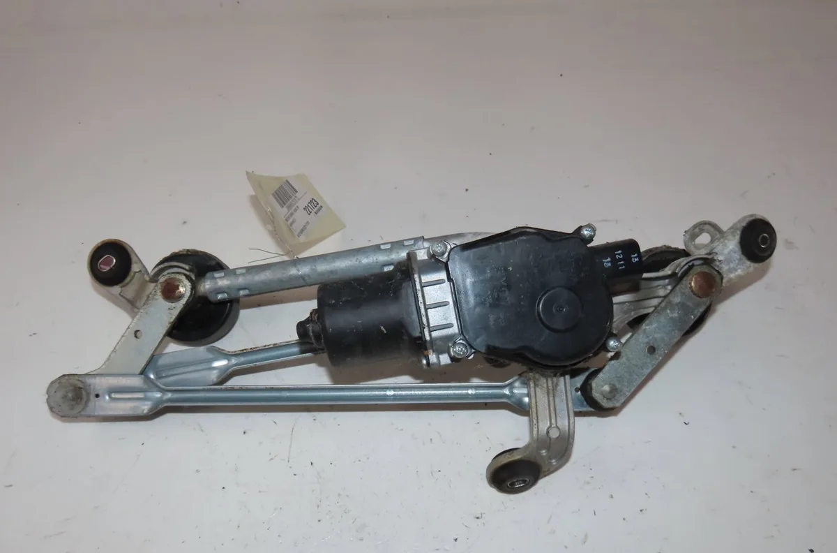 Moteur essuie-glace avant Nissan NOTE (E12) 1.5 dci (2013) occasion