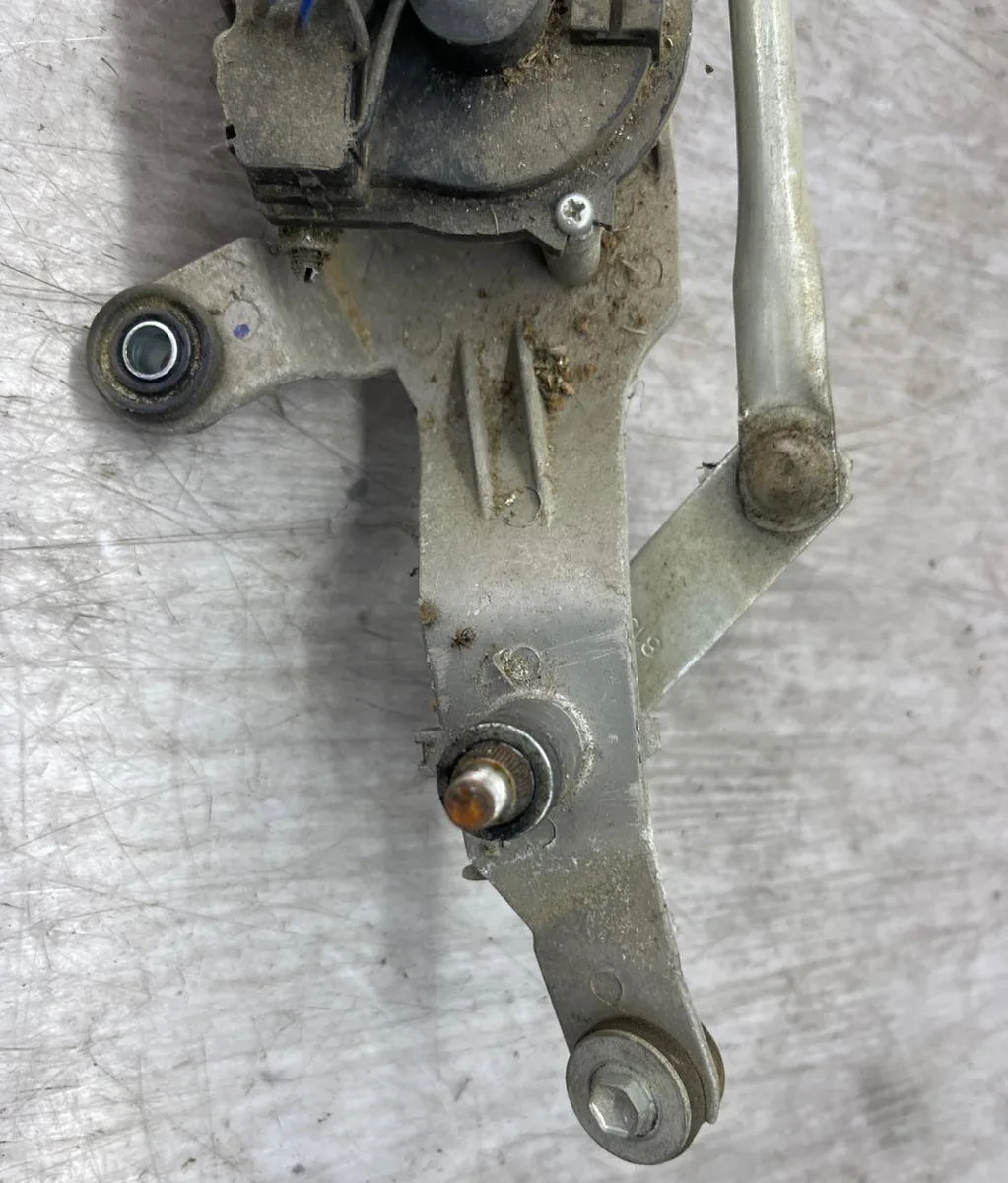 Moteur essuie-glace avant NISSAN PIXO occasion