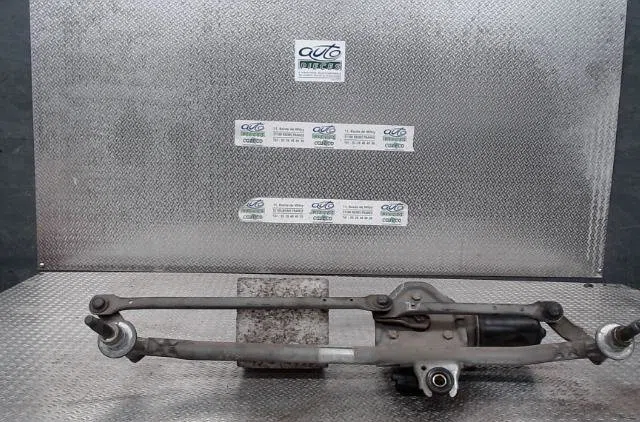 Moteur essuie-glace avant Nissan PRIMASTAR Camionnette (X83) 1.9 dci 100 (2002) occasion
