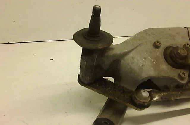 Moteur essuie-glace avant NISSAN PRIMERA occasion