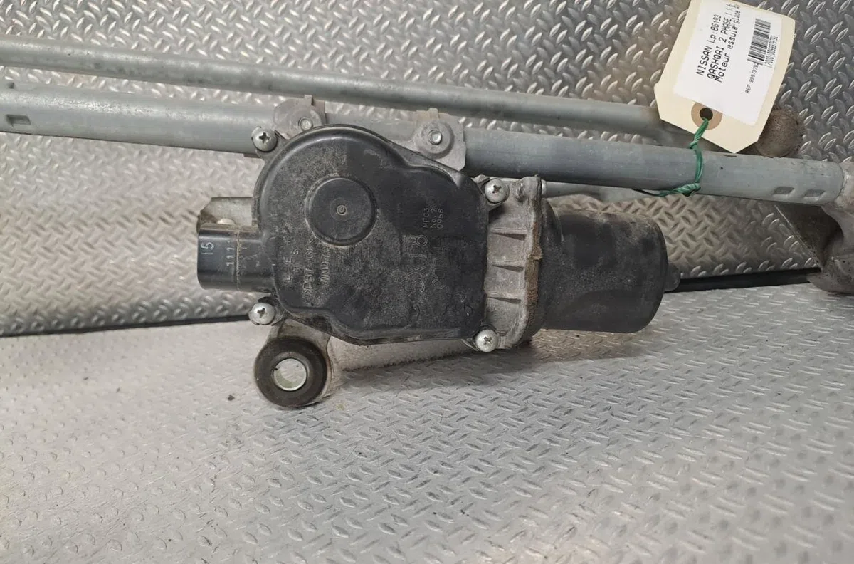 Moteur essuie-glace avant Nissan QASHQAI II SUV (J11, J11_) 1.6 dci (2013) occasion