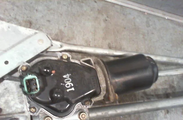 Moteur essuie-glace avant NISSAN X  - TRAIL 2001 occasion