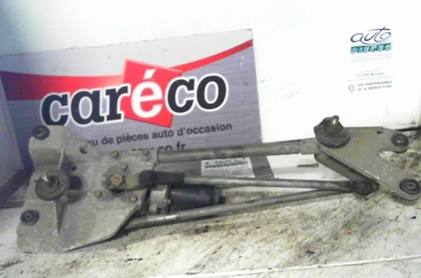 Moteur essuie-glace avant Nissan X-TRAIL I (T30) 2.2 di 4x4 (2001-2005) occasion