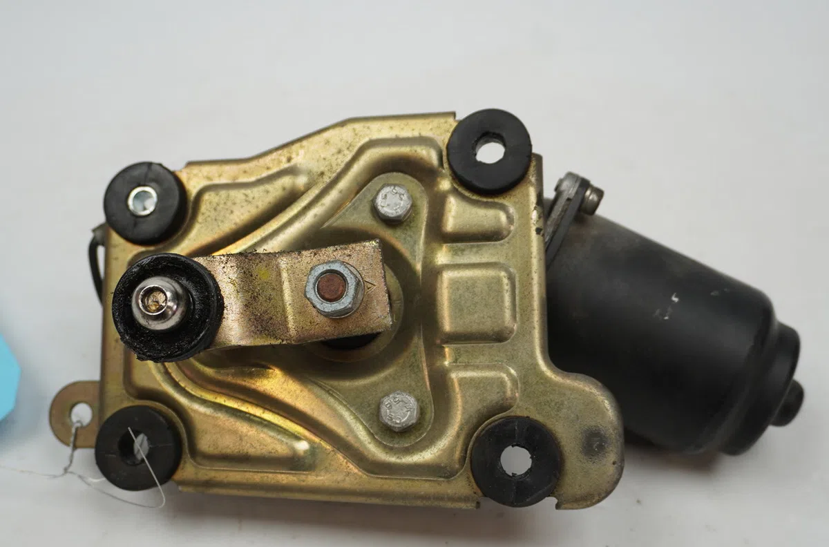 Moteur essuie-glace avant Opel AGILA (A) (H00) 1.2 16v twinport (f68) (2004-2007) occasion
