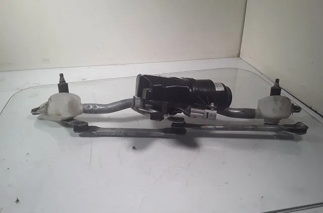 Moteur essuie-glace avant Opel AGILA (B) (H08) 1.2 (f68) (2010-2014) 5 portes occasion