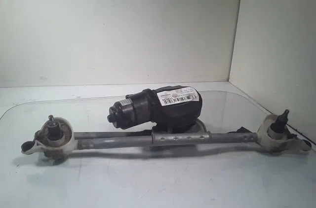Moteur essuie-glace avant Opel AGILA (B) (H08) 1.2 (f68) (2010-2014) 5 portes occasion