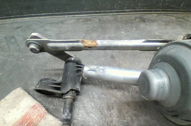 Moteur essuie-glace avant Opel ASTRA H (A04) 1.6 (l48) (2004-2010) occasion