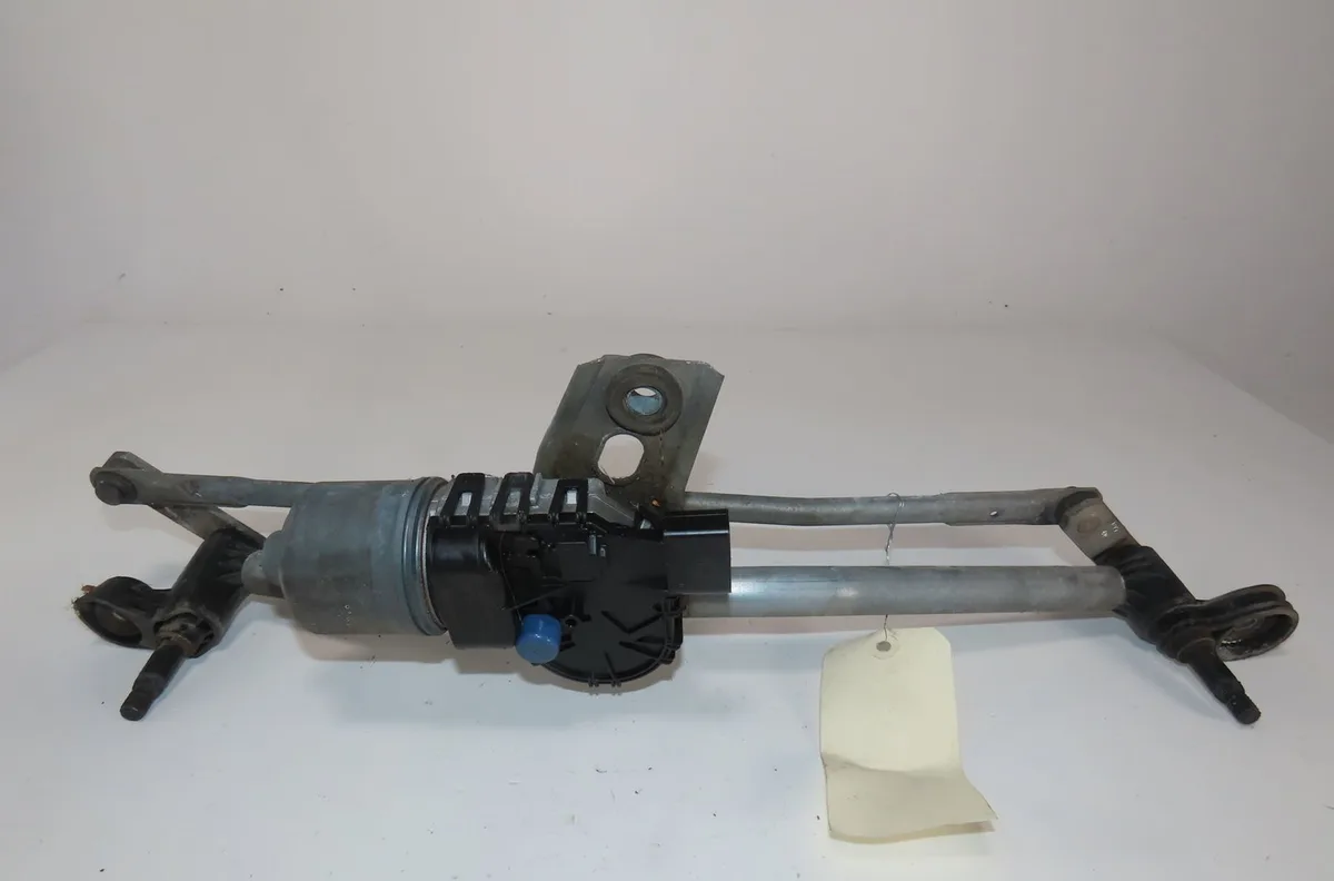 Moteur essuie-glace avant Opel ASTRA H TwinTop (A04) 1.9 cdti (l67) (2005-2010) occasion