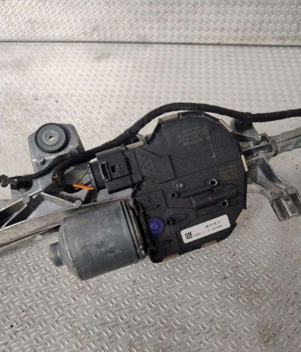 Moteur essuie-glace avant OPEL ASTRA J  ASTRA J PHASE 1 occasion