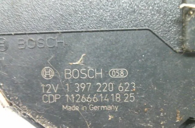 Moteur essuie-glace avant Opel ASTRA J GTC 1.4 (08) (2011-2015) occasion