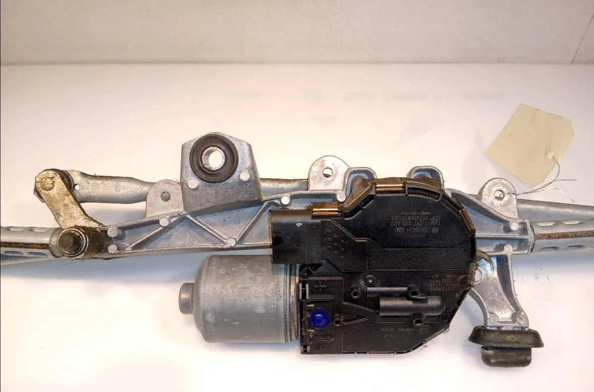 Moteur essuie-glace avant Opel ASTRA J (P10) 1.7 cdti (68) (2009-2015) occasion