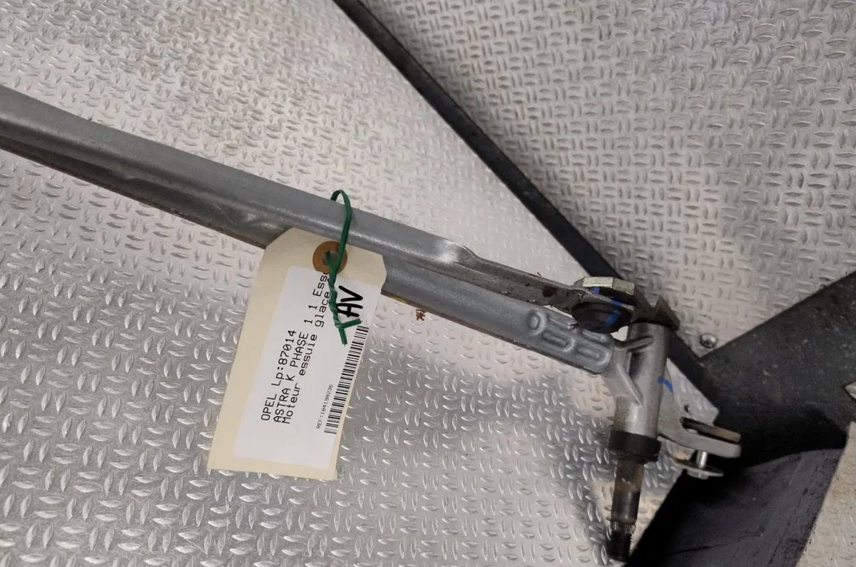 Moteur essuie-glace avant OPEL ASTRA K  ASTRA K PHASE 1 occasion